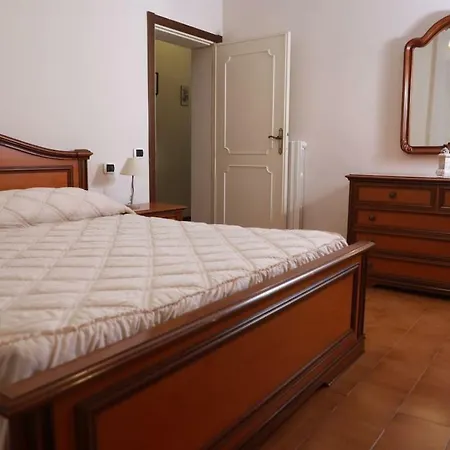 La Casa Di Francesco E Lucia شقة